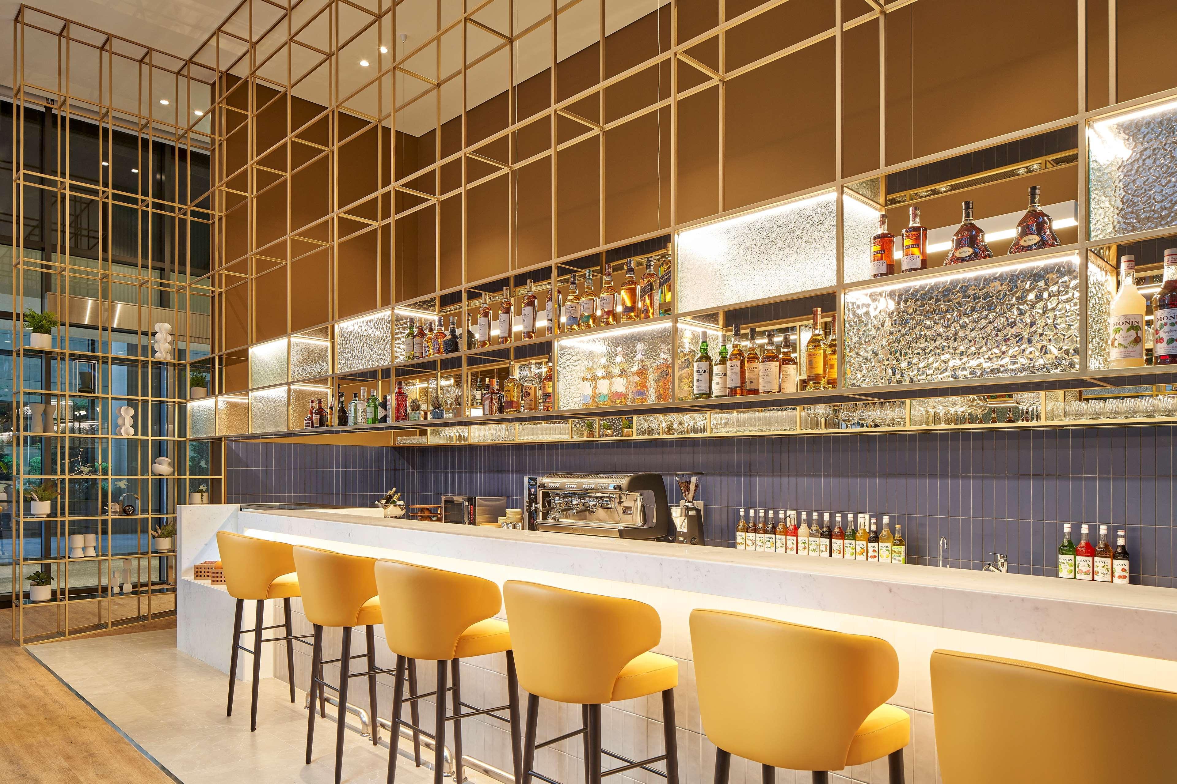Hilton Garden Inn Seoul Gangnam Екстер'єр фото