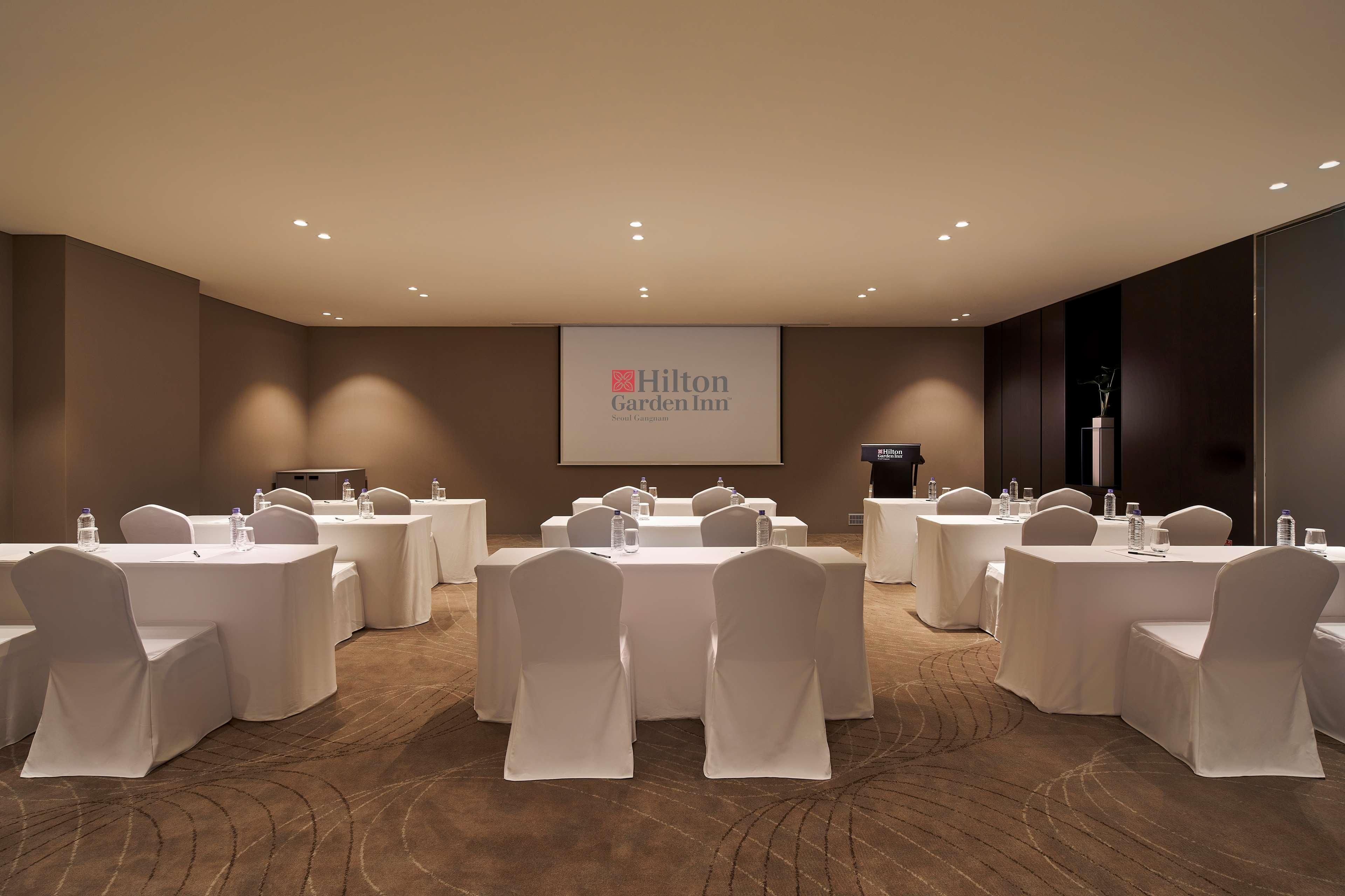 Hilton Garden Inn Seoul Gangnam Екстер'єр фото