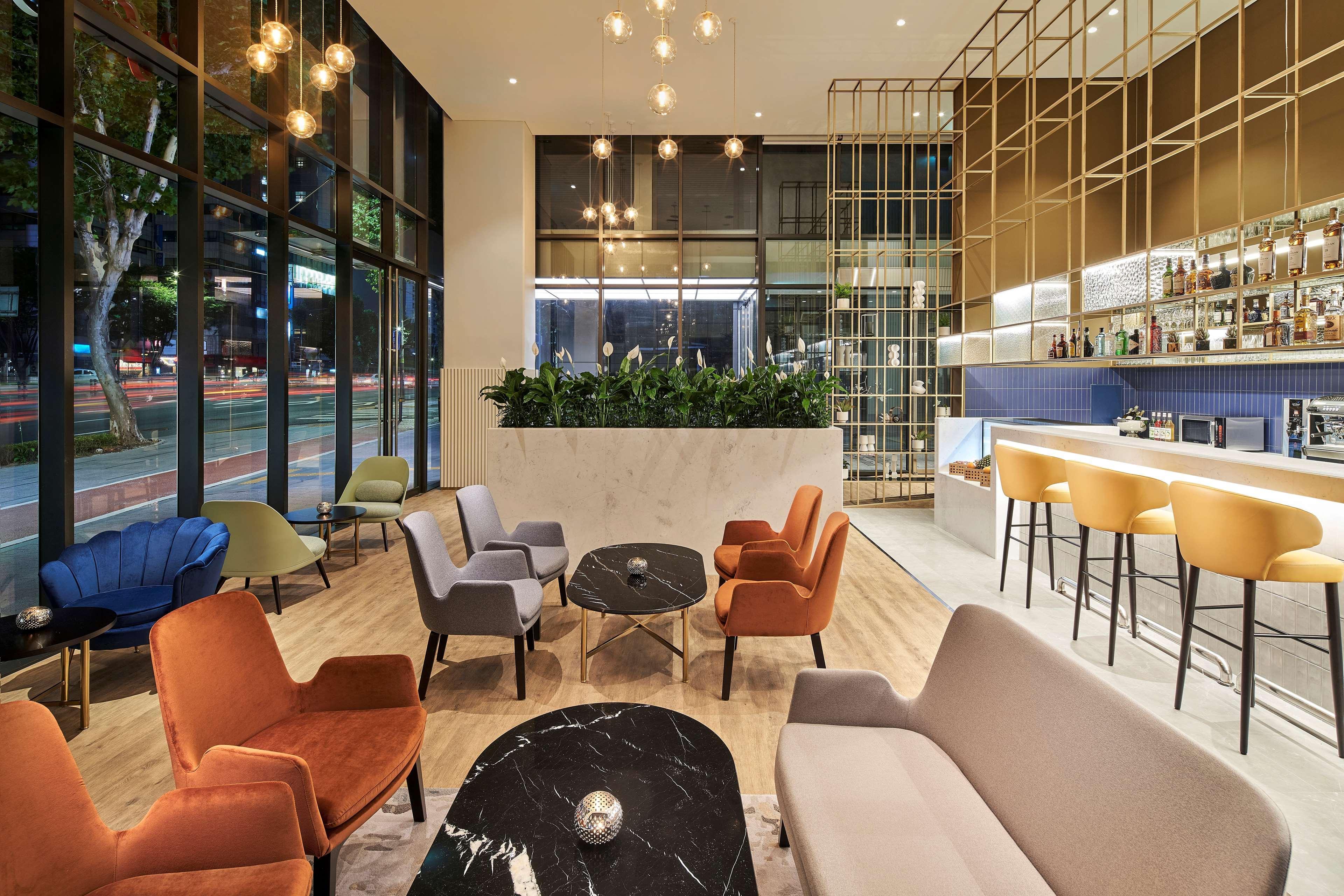Hilton Garden Inn Seoul Gangnam Екстер'єр фото