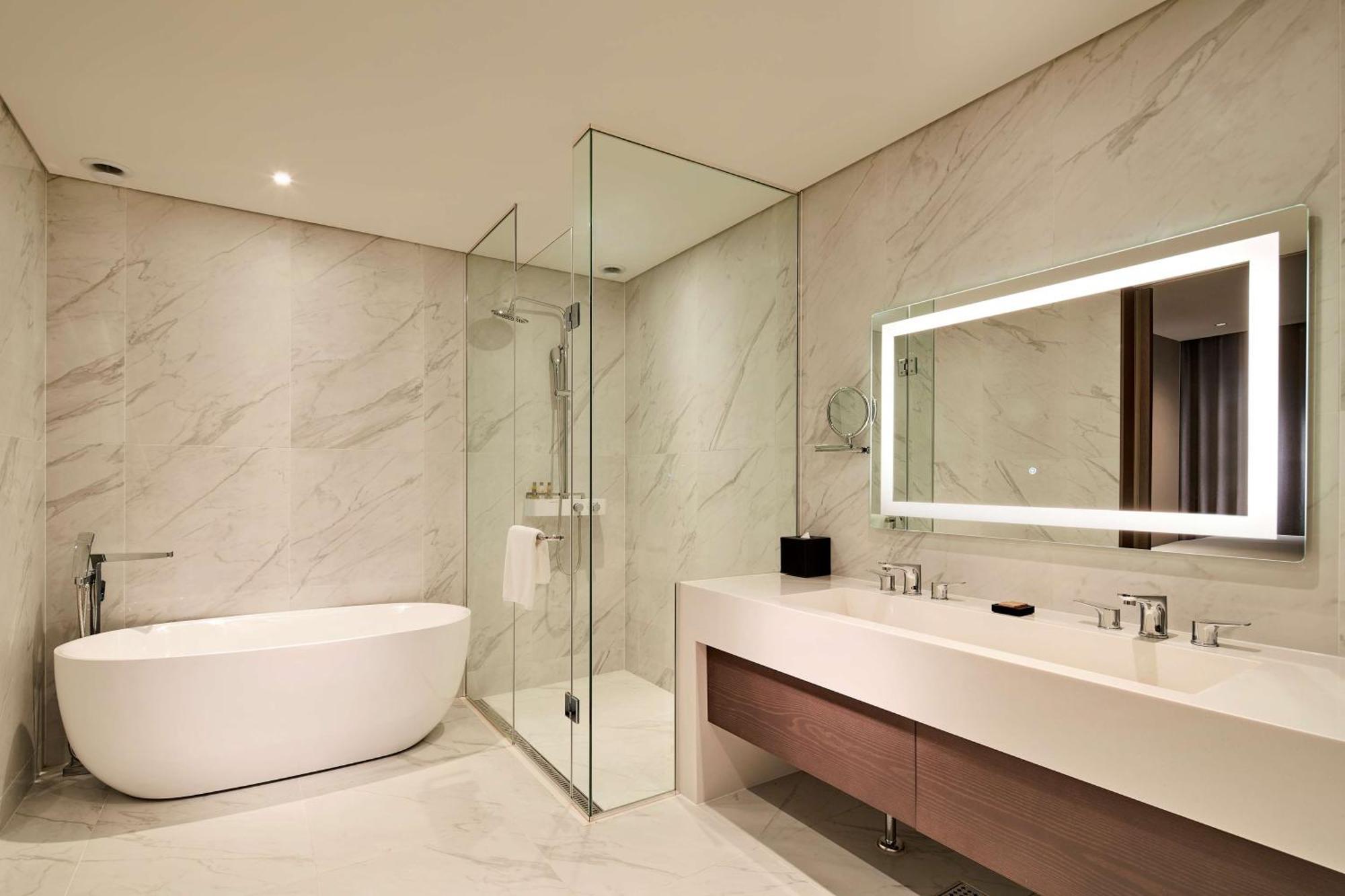 Hilton Garden Inn Seoul Gangnam Екстер'єр фото